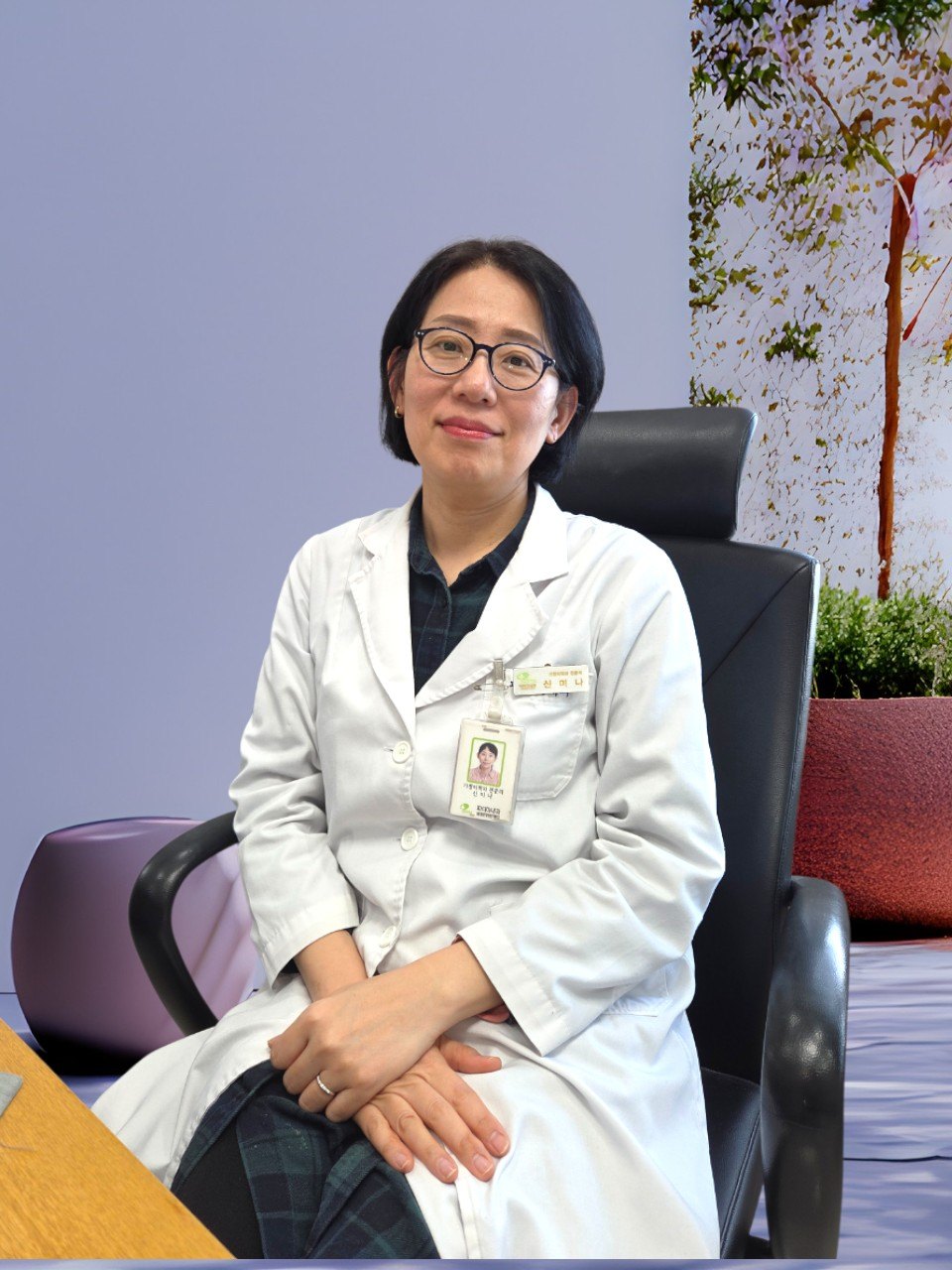 사진-3과장님 배경8.jpg